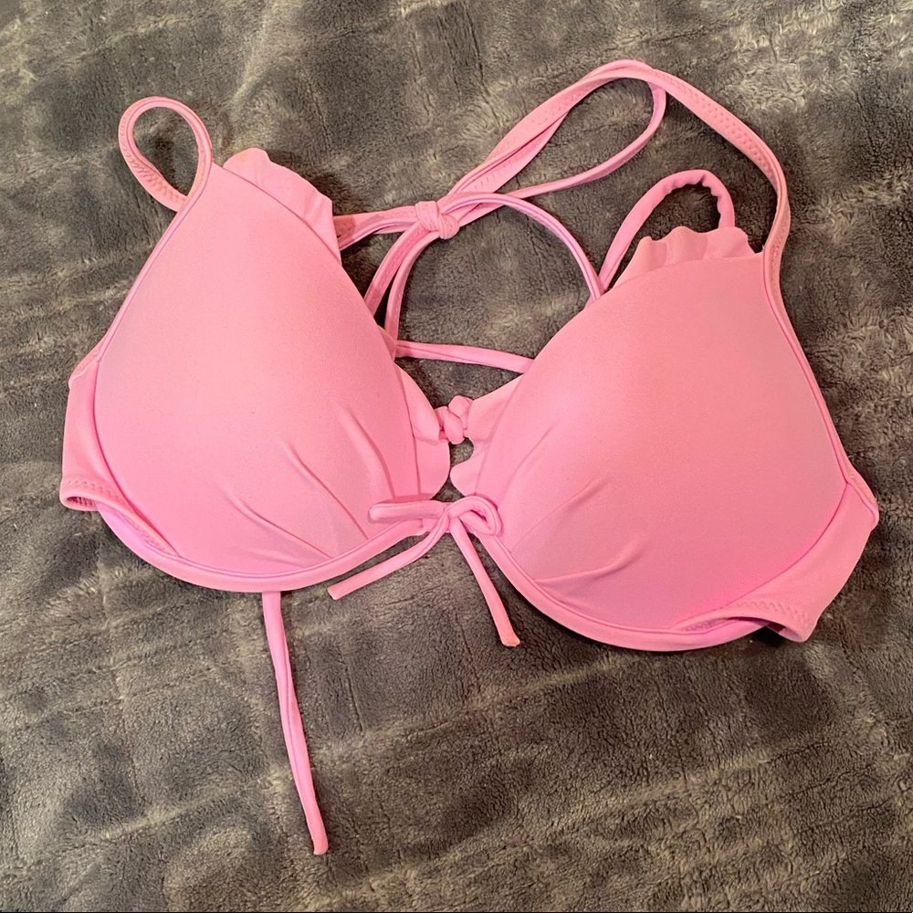 Victoria’s Secret Size 32b Bathing suit Top
